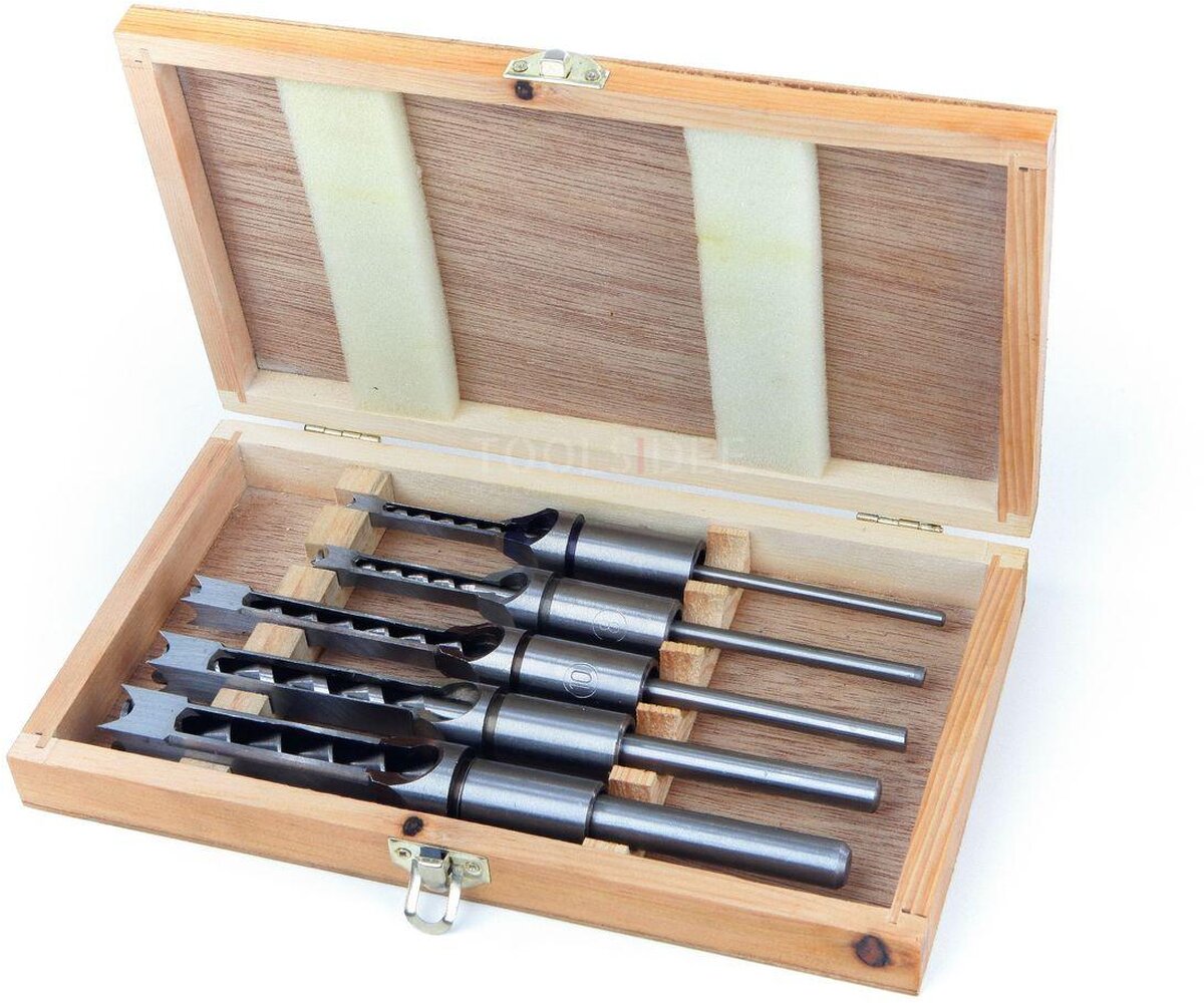 HBM 5 Delige Vierkante Gatenborenset