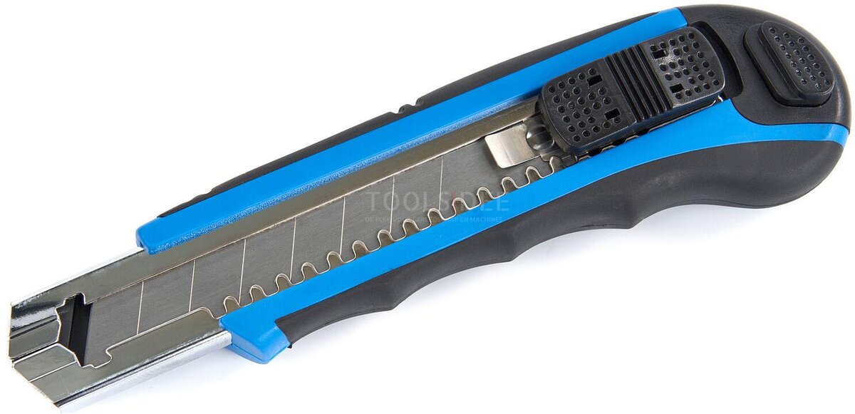 HBM Professional 18 mm knipsekniv med 3 kniver HBM Professional 18 mm knipsekniv med 3 kniver