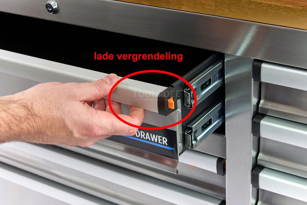 HBM 158 cm 10 Laden Werkbank met Deur en Achterwand - RVS