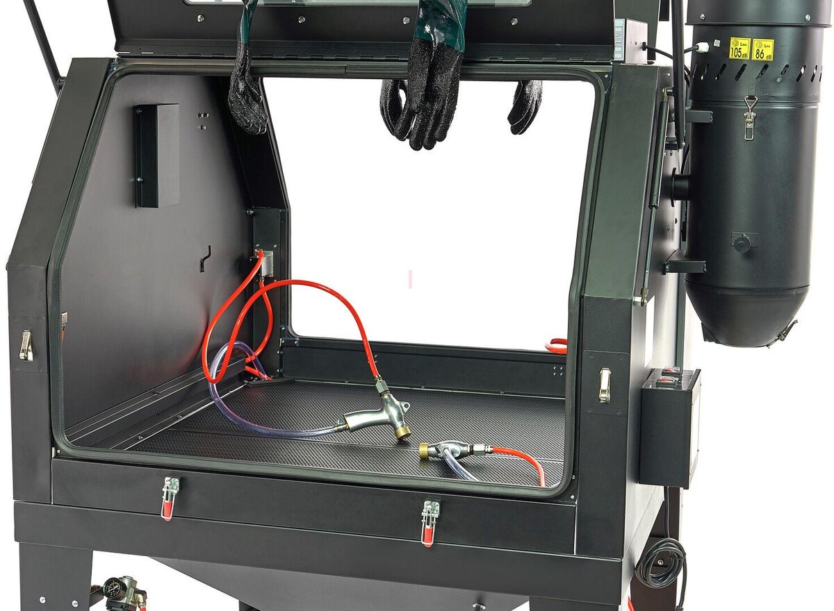 HBM SBC 1200 Blast Cabin With Extraction - SVART