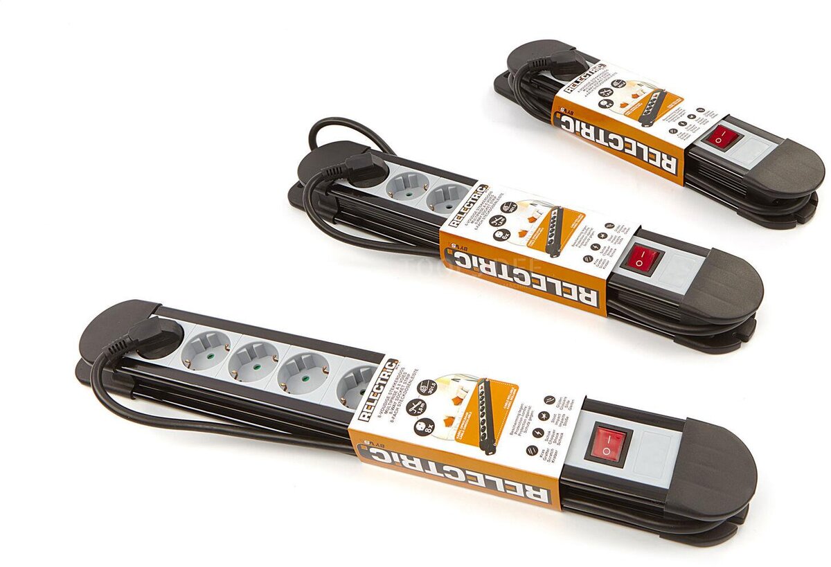 Relectric Stekkerdoos Met 1,5 Meter Kabel 3 x 1,5 mm en Aan / Uit Schakelaar