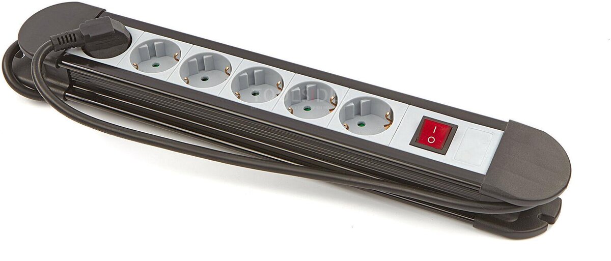 Relectric Stekkerdoos Met 1,5 Meter Kabel 3 x 1,5 mm en Aan / Uit Schakelaar