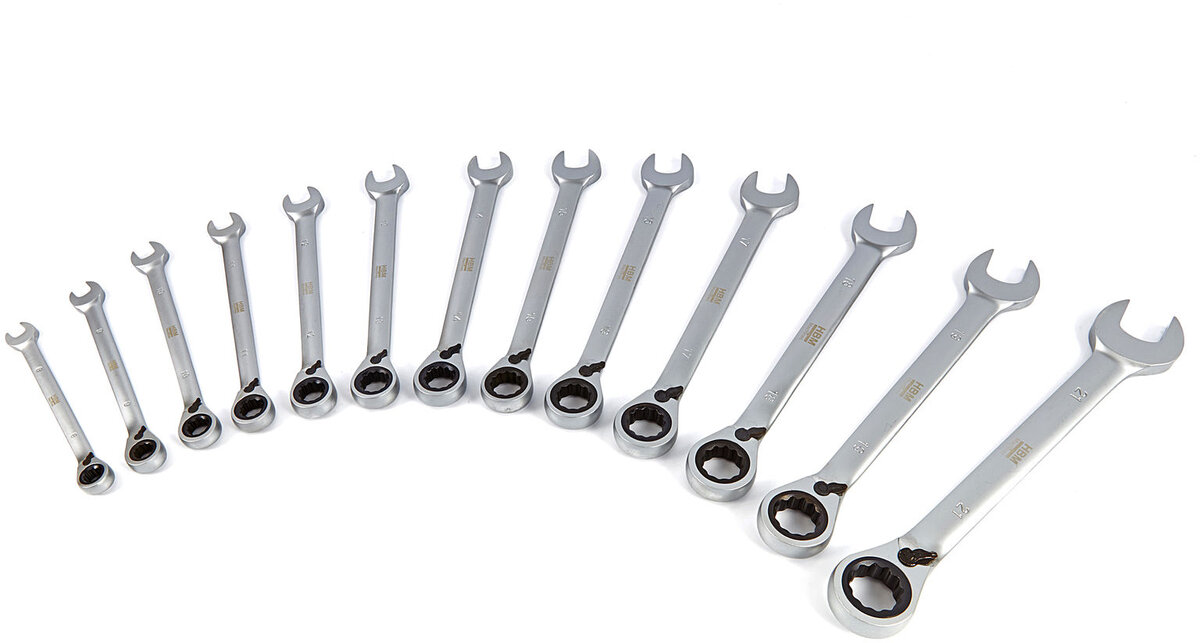 Hbm-ring, skralde, skruenøgler med venstre / højre skift og hovedet vippet 15 grader