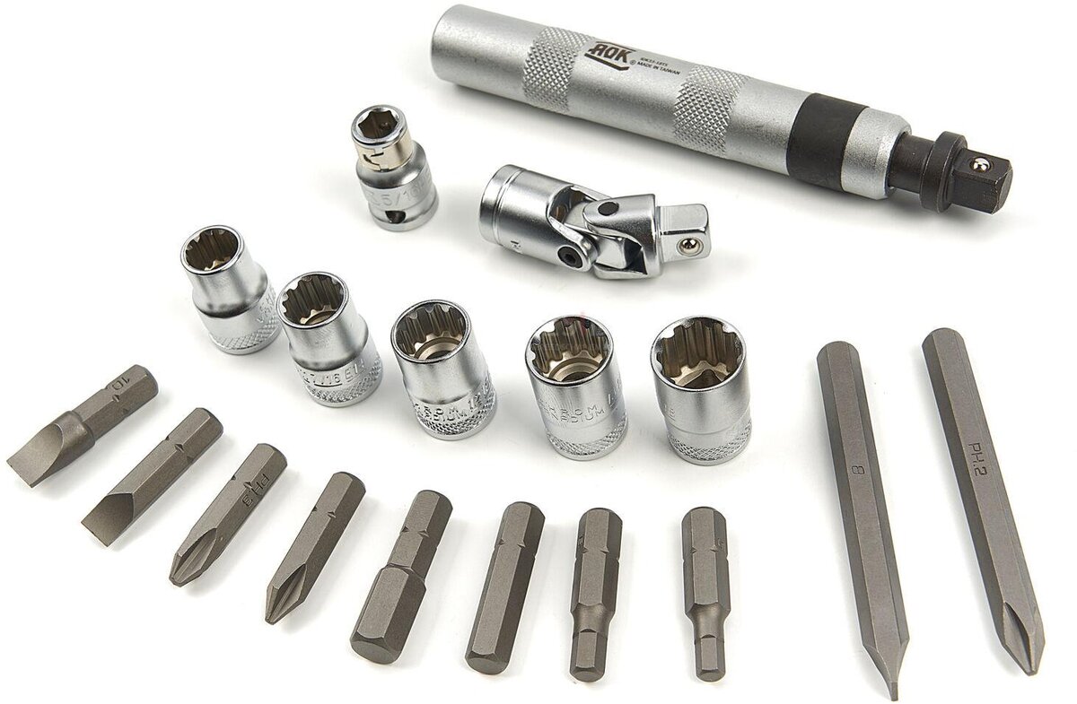 AOK 18-delars professionell slagskruvmejseluppsättning med bitar och kepsar