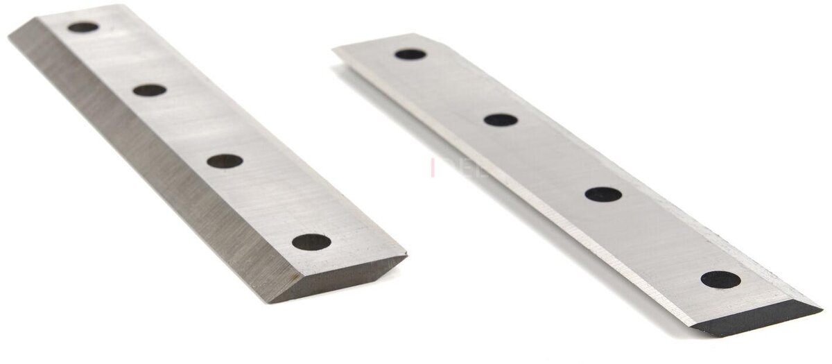 HBM Knivsats i två delar för HBM 4-takt 15 hk - 420 cc bensinförstörare - flishugg