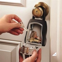 MasterLock Schlüsselsafe mit Halterung, 100x85mm