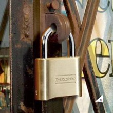 MasterLock kombinationslås, 51mm, O8mm, beslag 57mm