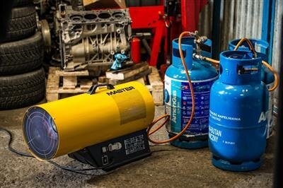 Master Gasheater BLP33 M 33KW, BE regulator