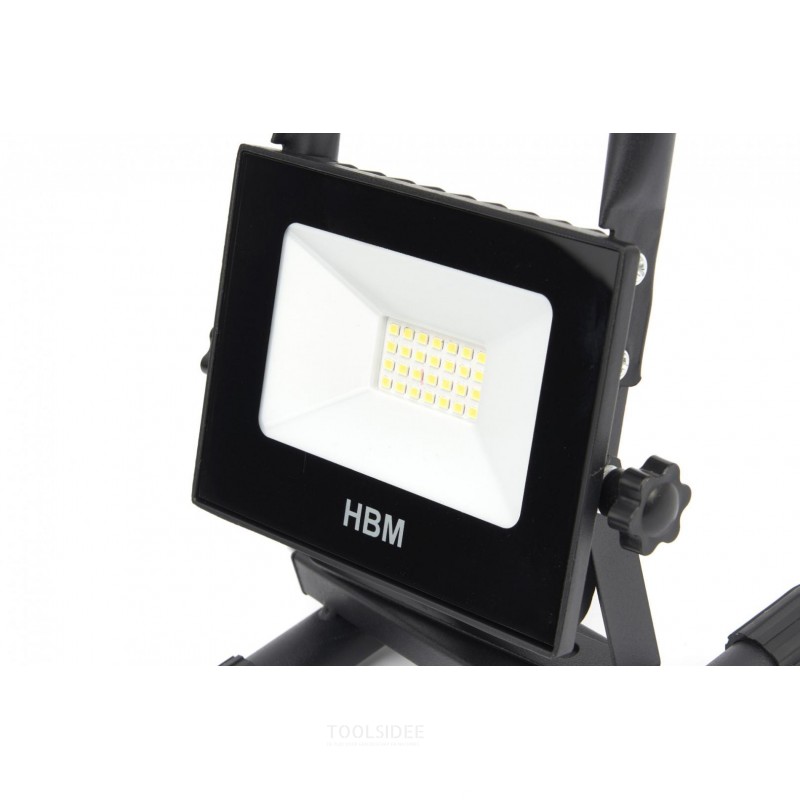 HBM Oppladbar 10 Watt - 350 Lumen LED Arbeidslampe - Byggelampe