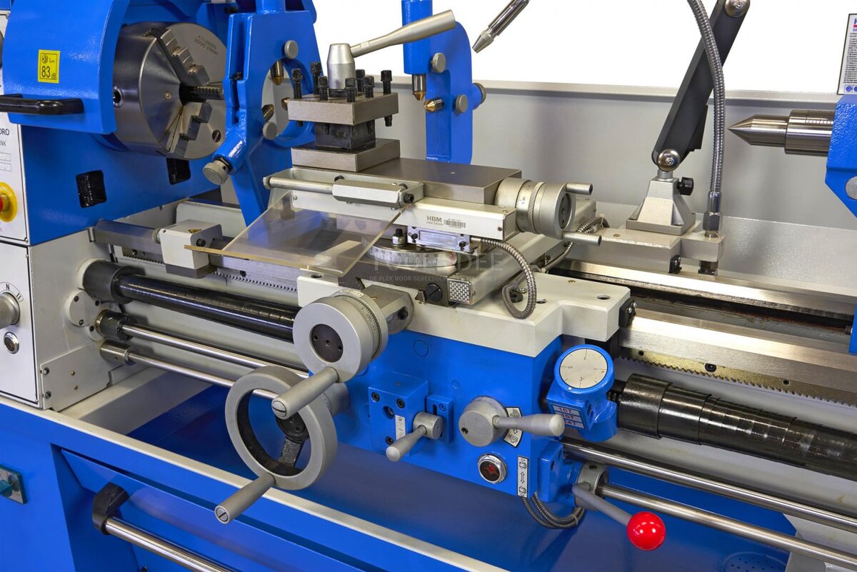 HBM 400 X 1000 Metal Lathe With 3 Axis LCD Digital Readout System HBM 400 X 1000 Metal Lathe With 3 Axis LCD Digital Readout System