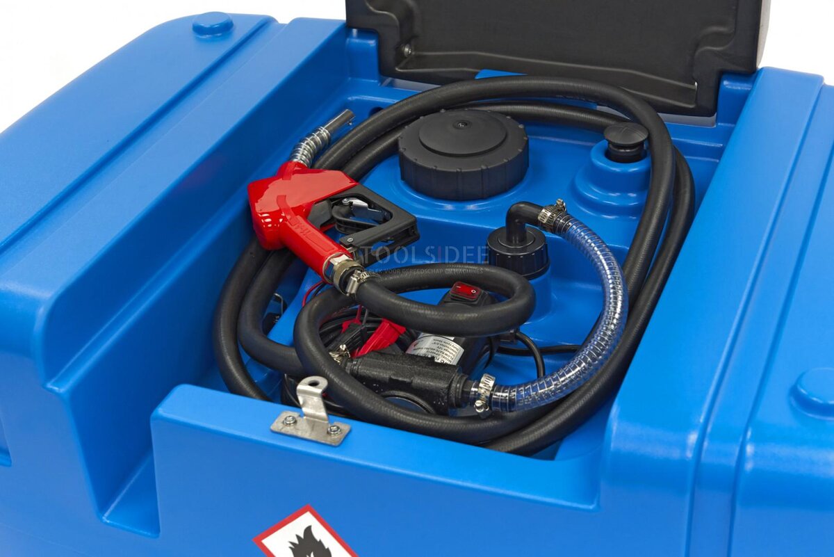 HBM 12 Volt 400 liters plastdieseltank