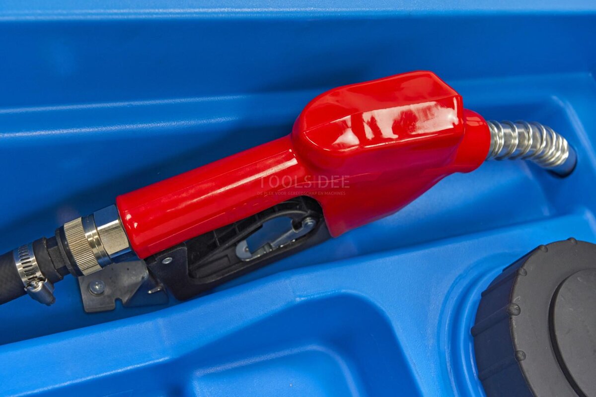 HBM 12 Volt 200 liters plastisk dieseltank