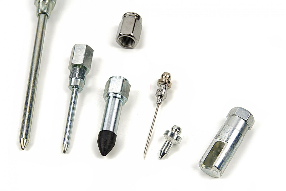 HBM 12 Piece Universal Accessory Set for Grease Gun