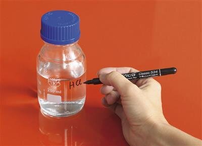 Pica 533/46 Permanent. Penna 0,7 mm rund svart, blister