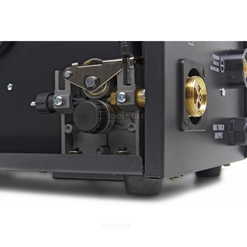HBM 230 CI MIG Inverter with Digital Display and IGBT Technology