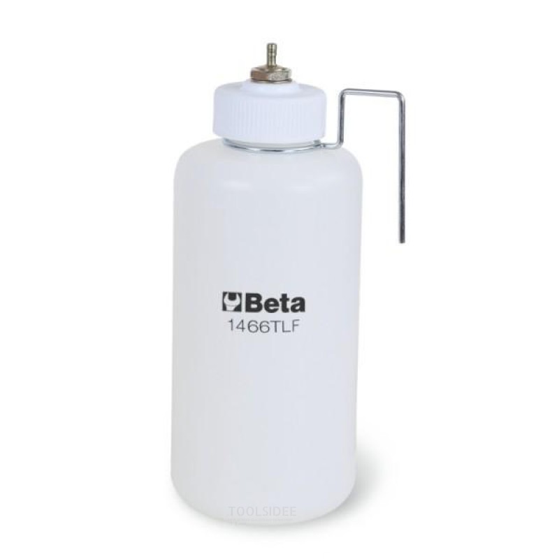 Capacité du réservoir collecteur de liquide de frein Beta : 1,5 l