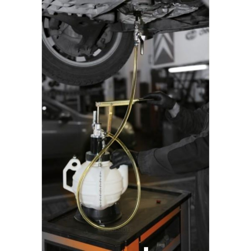 Beta oljepåfyllningsanordning för manuella och automatiska växellådor och differential
