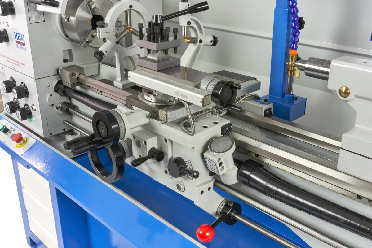 HBM 360 x 1000 industriell metalldreiebenk komplett med stor åpning med 3-akset LCD digitalt avlesningssystem - 400 volt