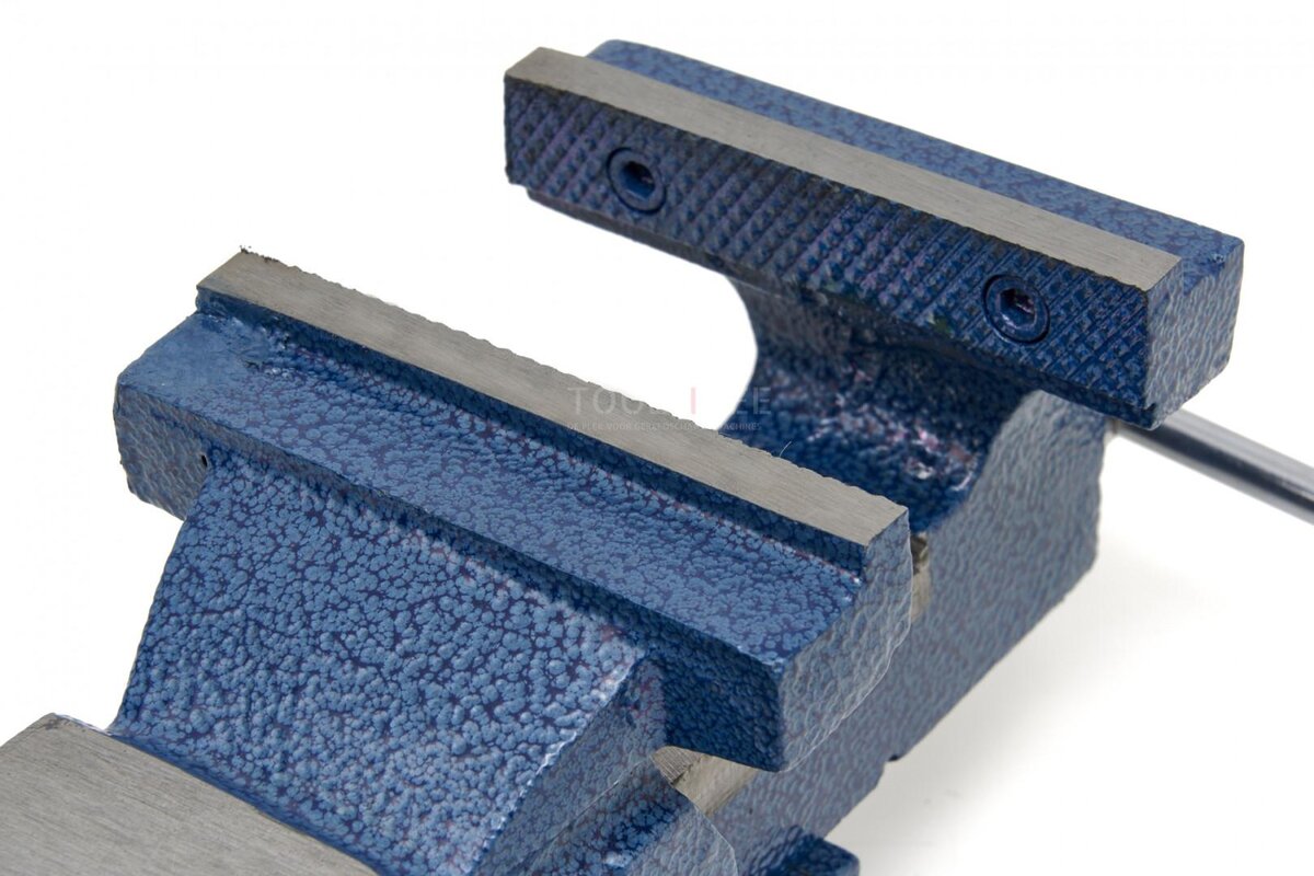 HBM Profi 100 mm Skruestikk med dreiefot HBM Profi 100 mm Skruestikk med dreiefot