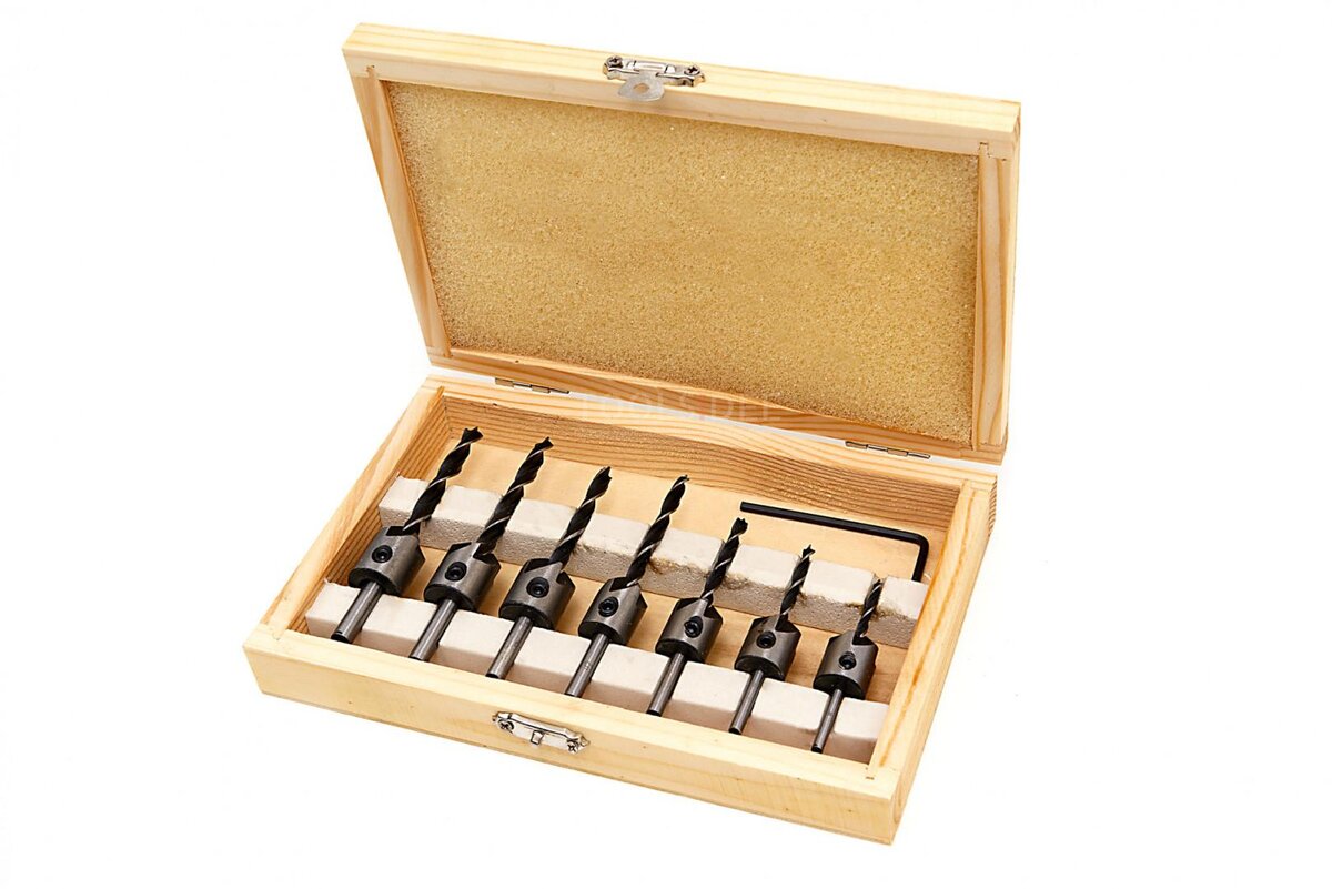 HBM 8-delt treborsett, Forsenkeborsett modell 1