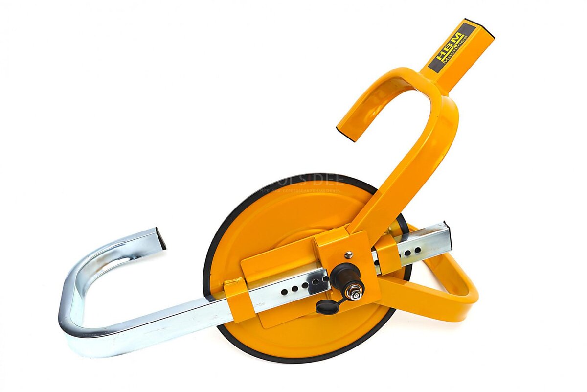HBM Universal Adjustable Wheel Clamp With Lock