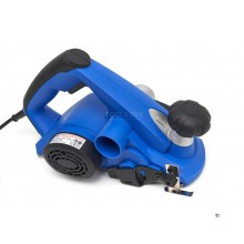 HBM 900 watt. Profesjonell elektrisk høvlemaskin med høvlebredde på 82 mm og 15,5 mm. Sømdybde HBM 900 watt. Profesjonell elektrisk høvlemaskin med høvlebredde på 82 mm og 15,5 mm. Sømdybde