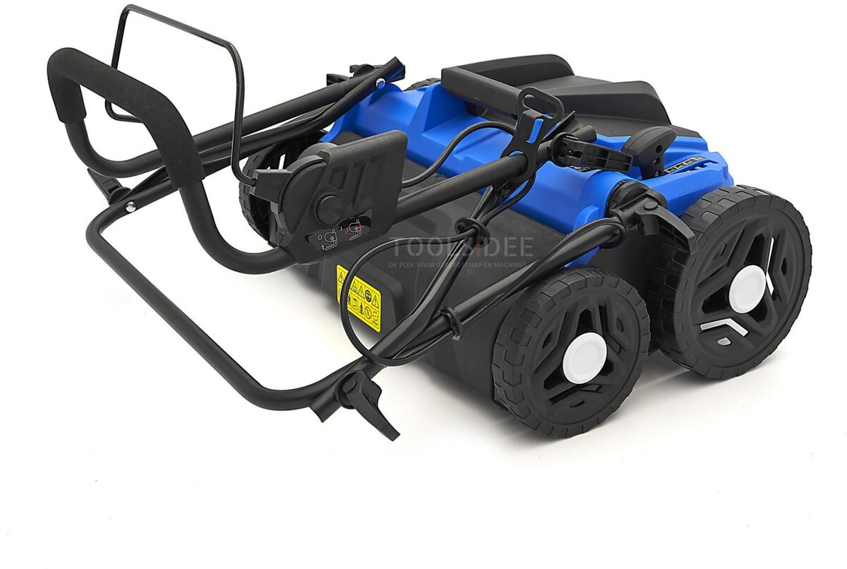 HBM 1500-W-Vertikutierer 360 mm inklusive Rakel