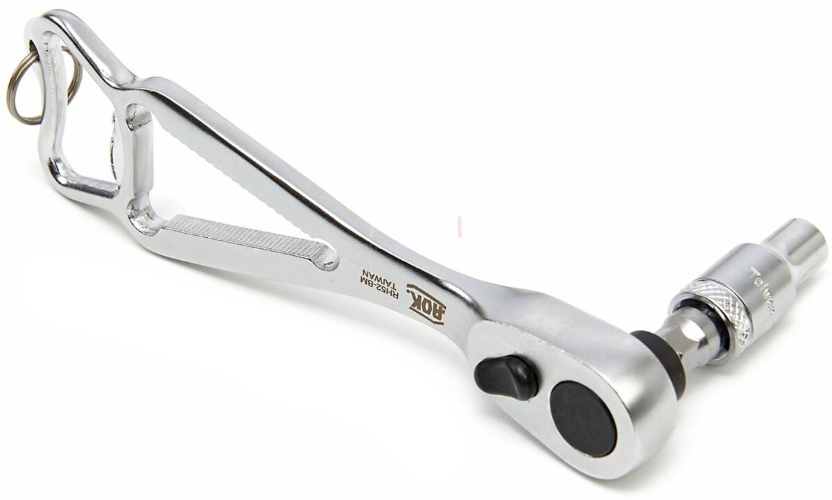 AOK 23 Piece Professional Socket Set and Bit Set with Ratchet in handy storage pouch