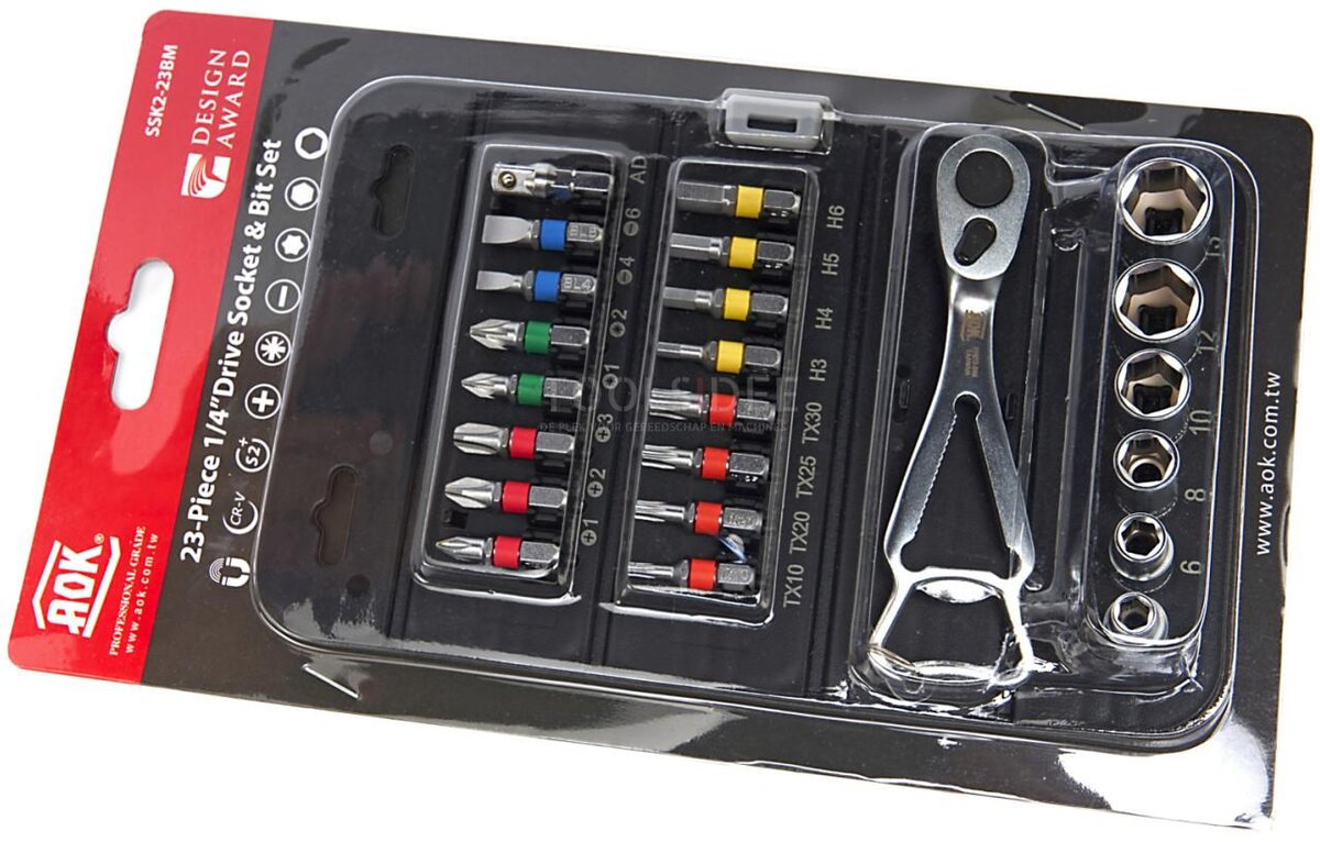 AOK 23 Piece Professional Socket Set and Bit Set with Ratchet in handy storage pouch