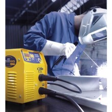 GYS Svetsväxelriktare GYSMI E200 FV med fodral