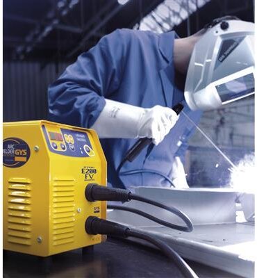 GYS Svetsväxelriktare GYSMI E200 FV med fodral