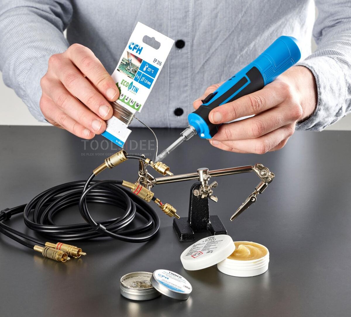 CFH batteridrevet loddebolt AK214 CFH batteridrevet loddebolt AK214