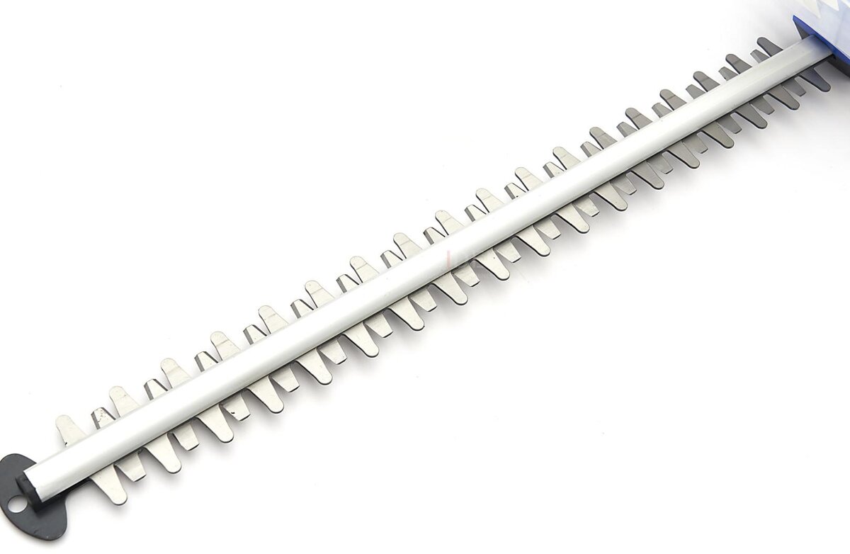 Taille-haie électrique HBM 610 mm - 710W Taille-haie électrique HBM 610 mm - 710W