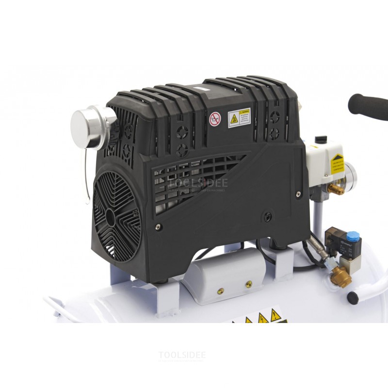 Compressore professionale a basso rumore HBM da 30 litri - Modello 2