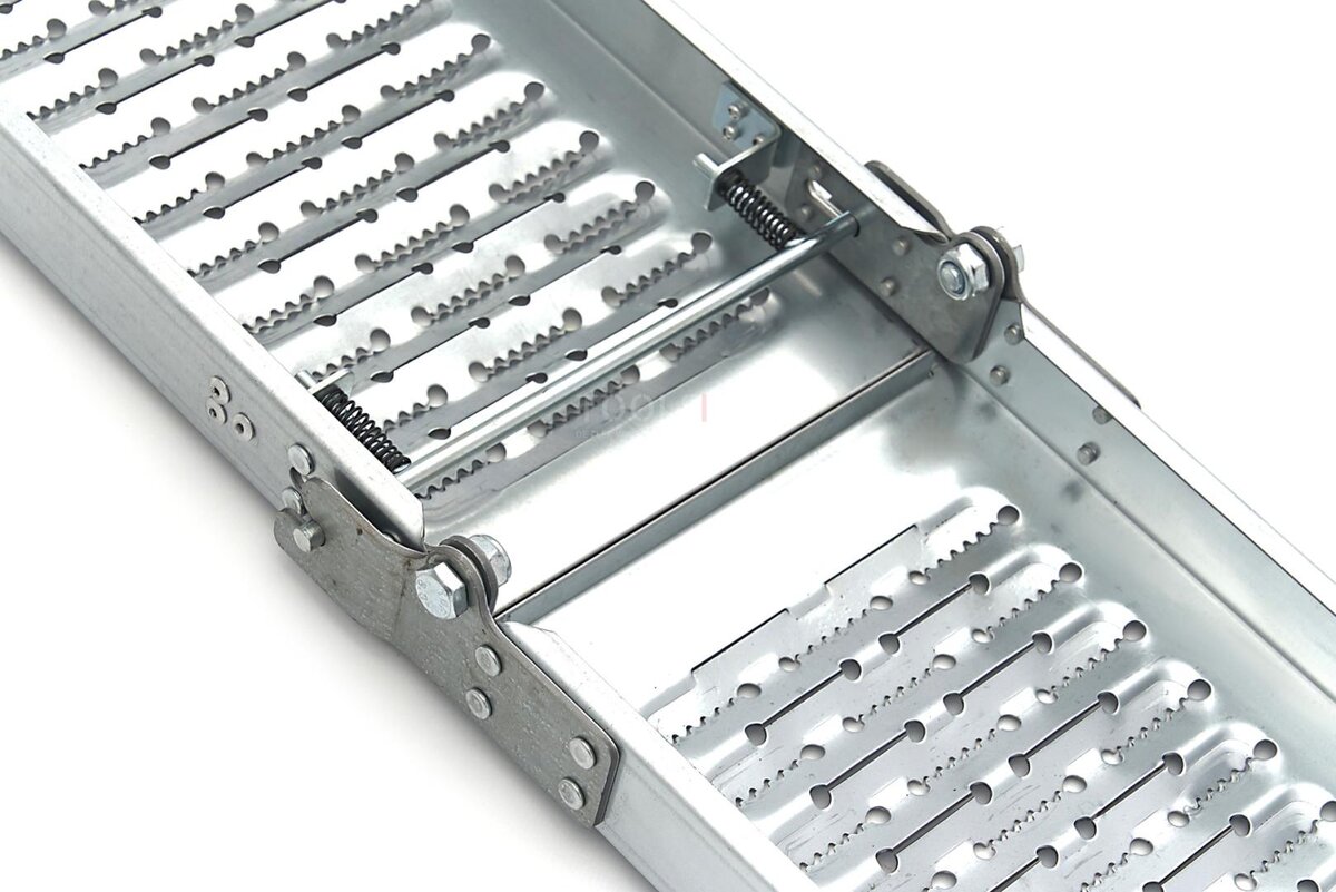 HBM 112,5 kg. Sammenleggbar rampe 160 x 22 cm.