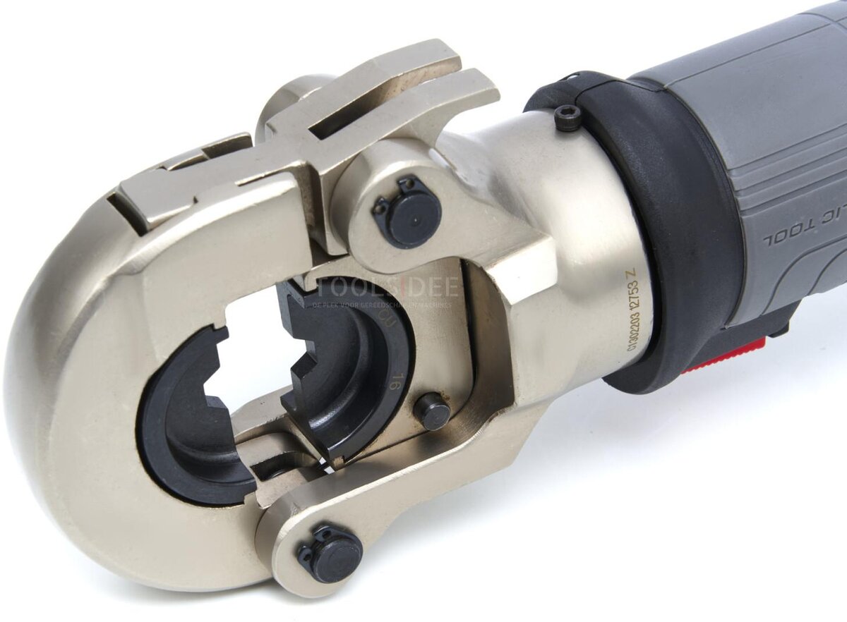 HBM Profesjonelt hydraulisk kabelpresseverktøysett 16-300 mm² - 60kN på batteri HBM Profesjonelt hydraulisk kabelpresseverktøysett 16-300 mm² - 60kN på batteri