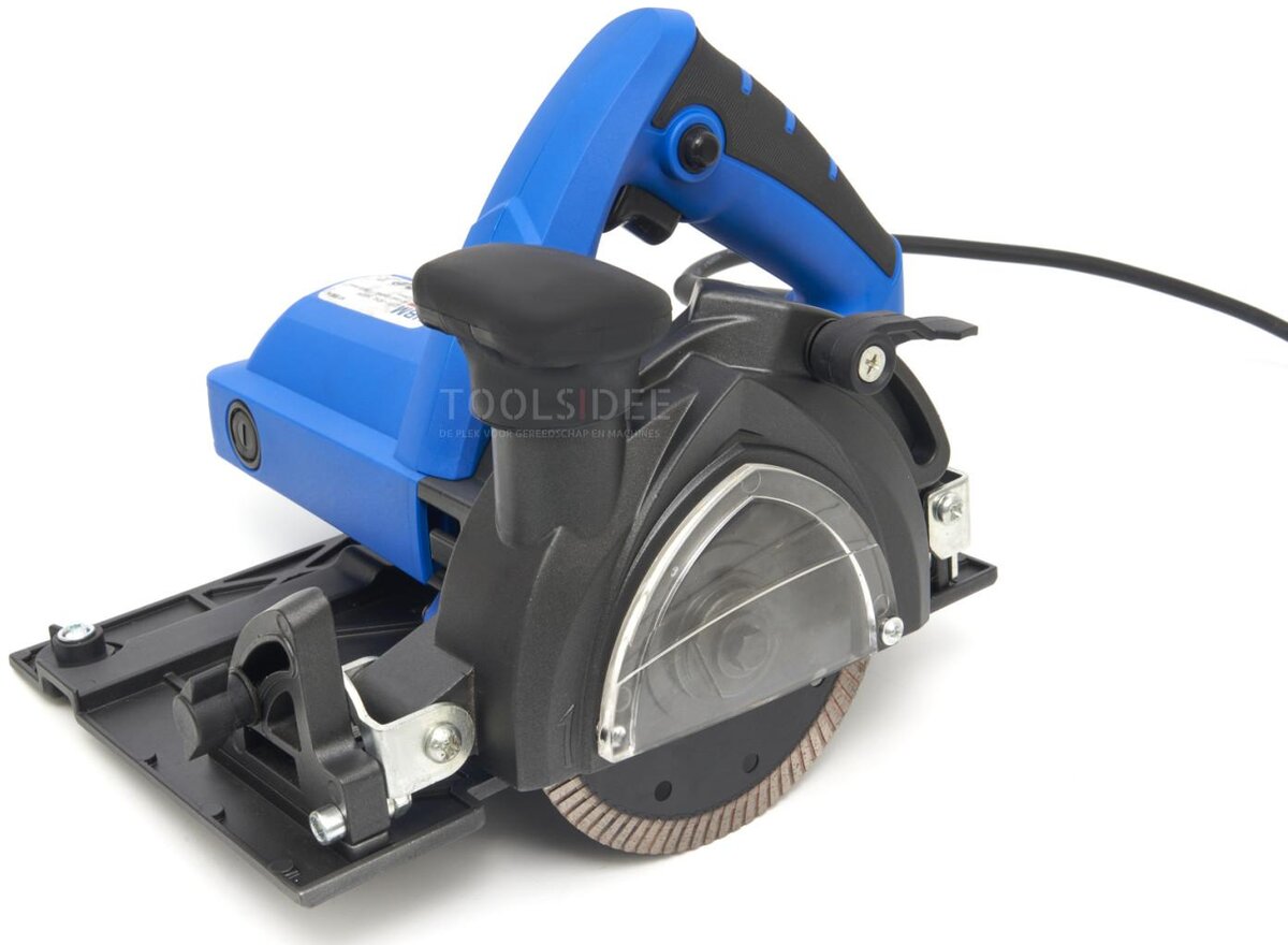 HBM 1400W Stone Incursion Hand Saw Water Cooled With Ruler 3 x 500 mm and 3 Diamond Saw Blades HBM 1400W Stone Incursion Hand Saw Water Cooled With Ruler 3 x 500 mm and 3 Diamond Saw Blades