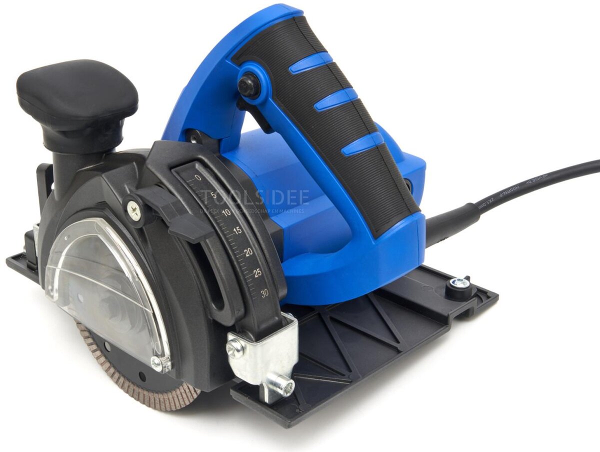 HBM 1400W Stone Incursion Hand Saw Water Cooled With Ruler 3 x 500 mm and 3 Diamond Saw Blades HBM 1400W Stone Incursion Hand Saw Water Cooled With Ruler 3 x 500 mm and 3 Diamond Saw Blades