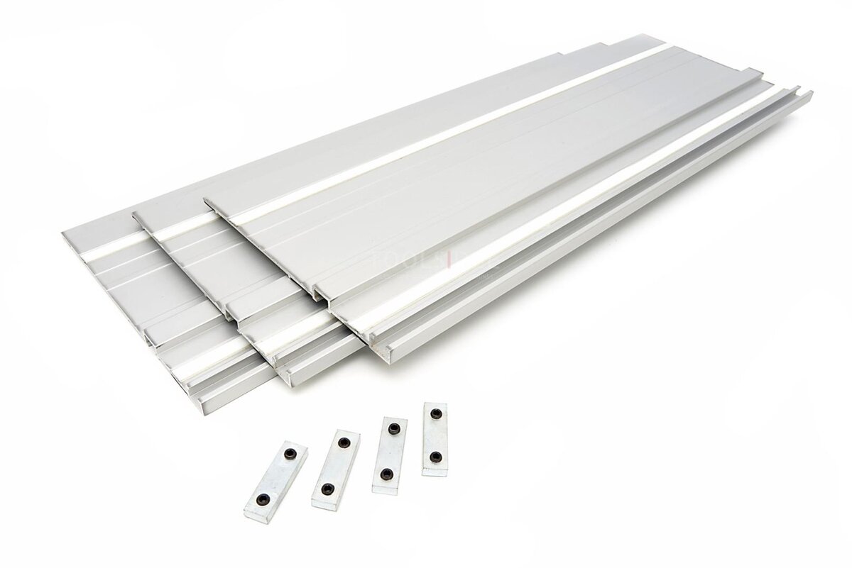 HBM 1400W Stone Incursion Hand Saw Water Cooled With Ruler 3 x 500 mm and 3 Diamond Saw Blades HBM 1400W Stone Incursion Hand Saw Water Cooled With Ruler 3 x 500 mm and 3 Diamond Saw Blades