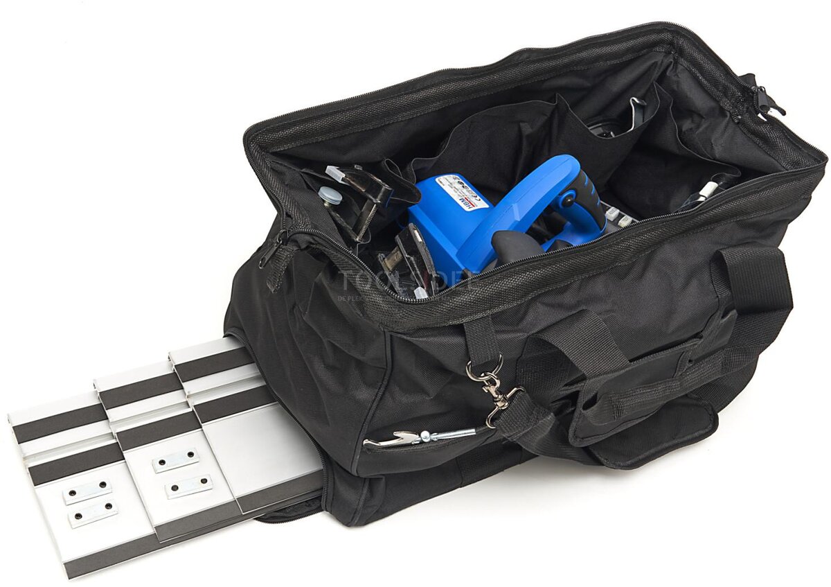 HBM 1400W Stone Incursion Hand Saw Water Cooled With Ruler 3 x 500 mm and 3 Diamond Saw Blades HBM 1400W Stone Incursion Hand Saw Water Cooled With Ruler 3 x 500 mm and 3 Diamond Saw Blades