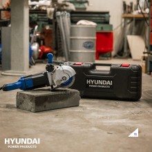 Hyundai muurfrees 2400W 5 bladen