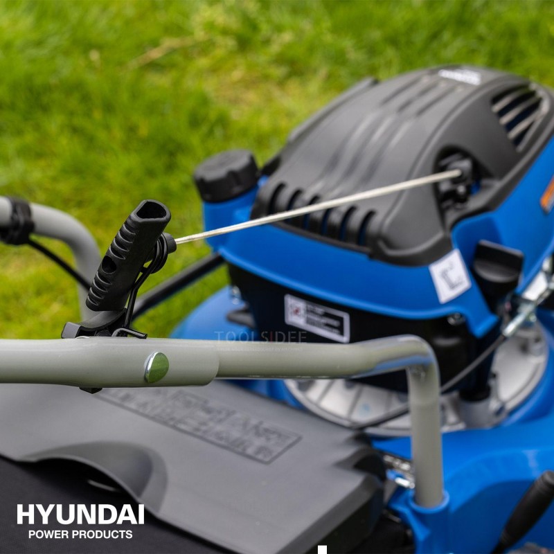 Hyundai lawnmower 79.8cc petrol