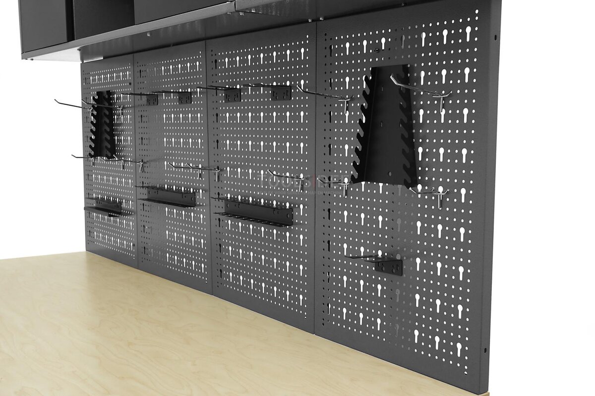 HBM arbeidsbenk med dører 160 x 60 x 200 cm HBM arbeidsbenk med dører 160 x 60 x 200 cm