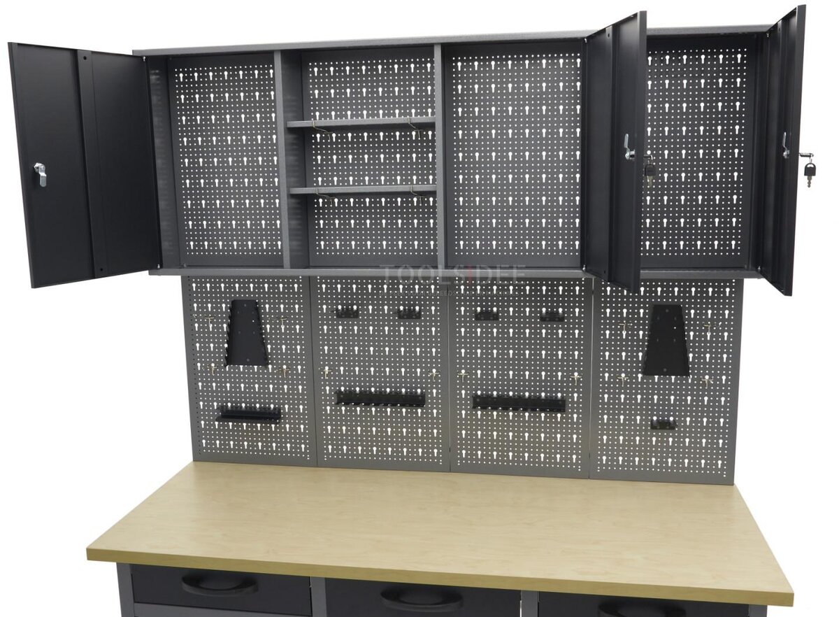 HBM arbeidsbenk med dører 160 x 60 x 200 cm HBM arbeidsbenk med dører 160 x 60 x 200 cm