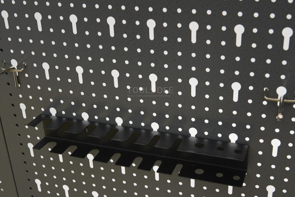 HBM arbeidsbenk med dører 160 x 60 x 200 cm HBM arbeidsbenk med dører 160 x 60 x 200 cm