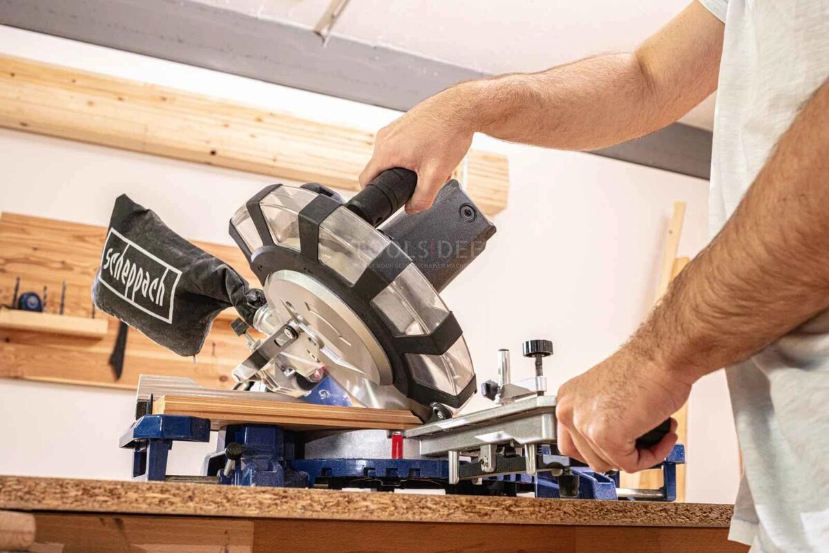 Sega per rifilare e tirare Scheppach HM254SPX