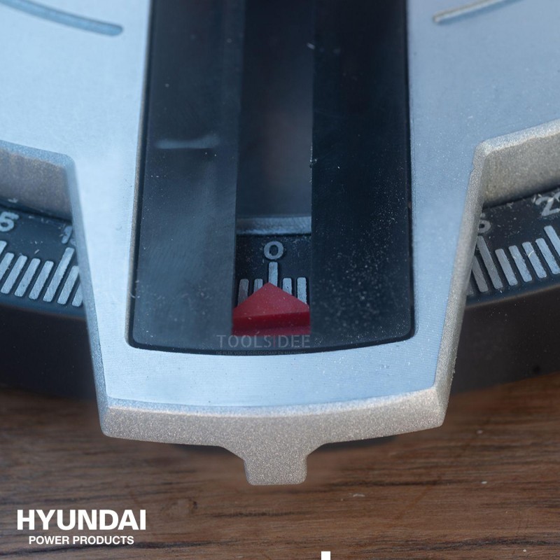 Hyundai tværkapsav 1100W
