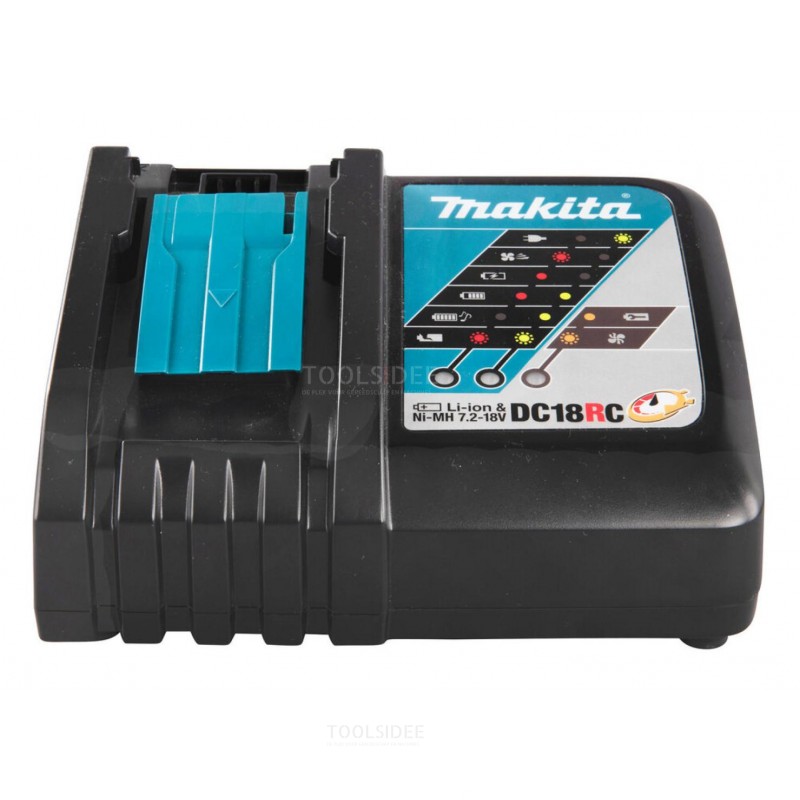 Makita 5-i-1 batteri kombinationssæt, boremaskine, rundsav, stempelsav, vinkelsliber, lommelygte 18 Volt 5,0 Ah