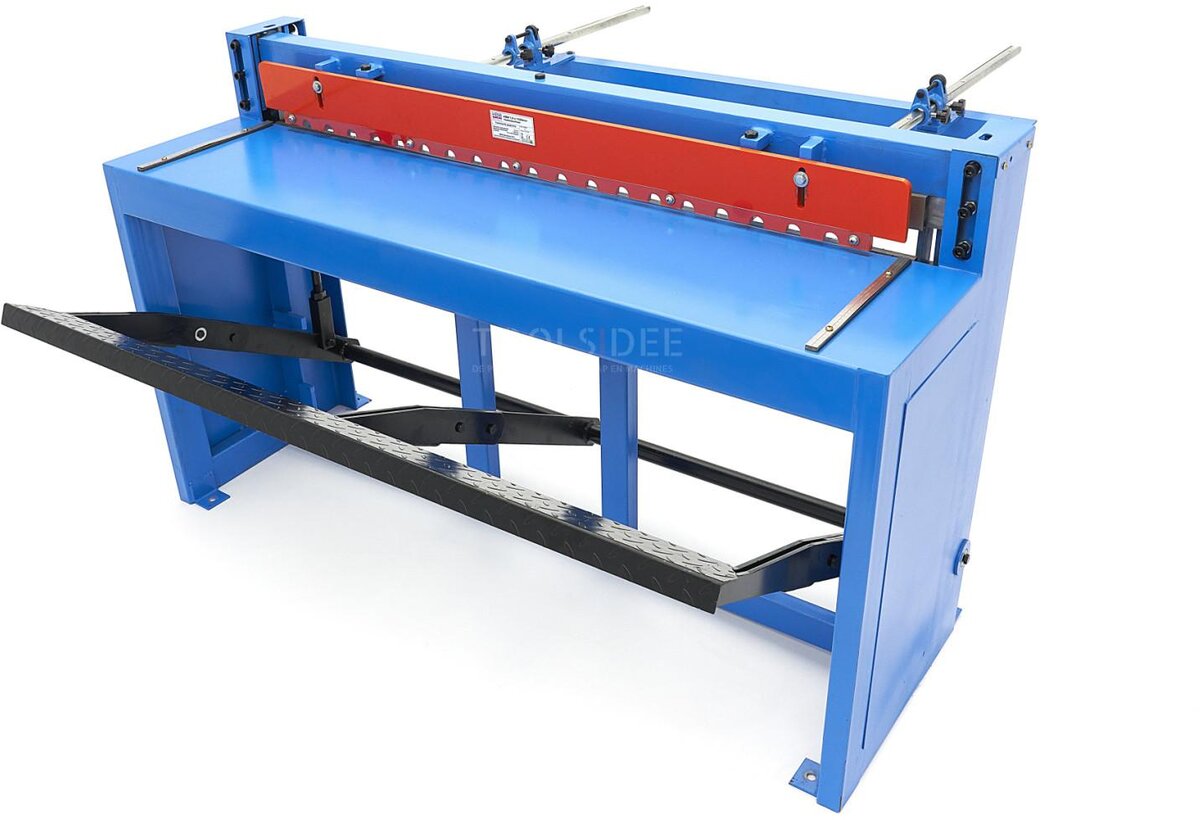 HBM 1.5 x 1320 mm. Professional Foot Cutting Shears, Sheet Shears HBM 1.5 x 1320 mm. Professional Foot Cutting Shears, Sheet Shears