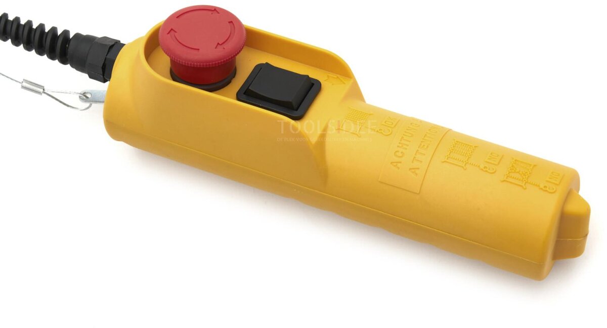 HBM 500 kg Ellyft 18 meter 